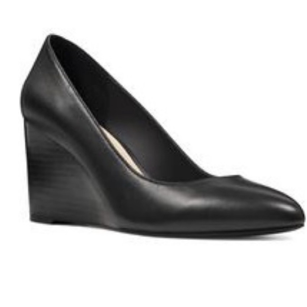 Nine West Black Leather Wedge Heels, 8
